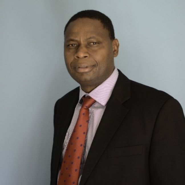 MR AZWINNDINI KHAMPHA (DIRECTOR)